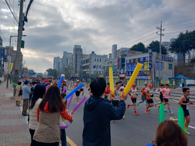 2026 군산새만금마라톤대회 나운2동 거리응원