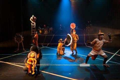 줄타는아이공연이미지