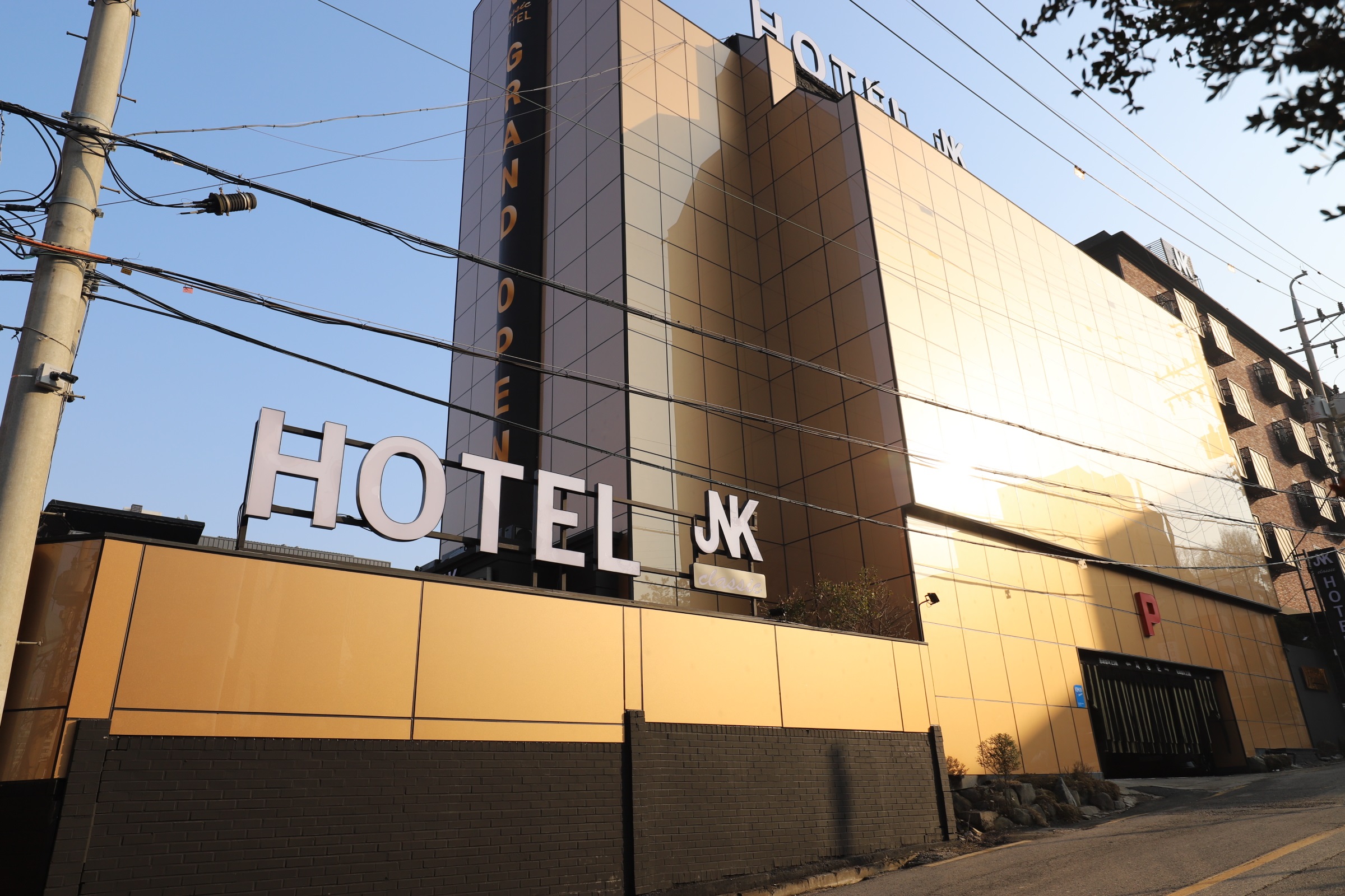 군산 JNK Classic Hotel 6th Rose Gold